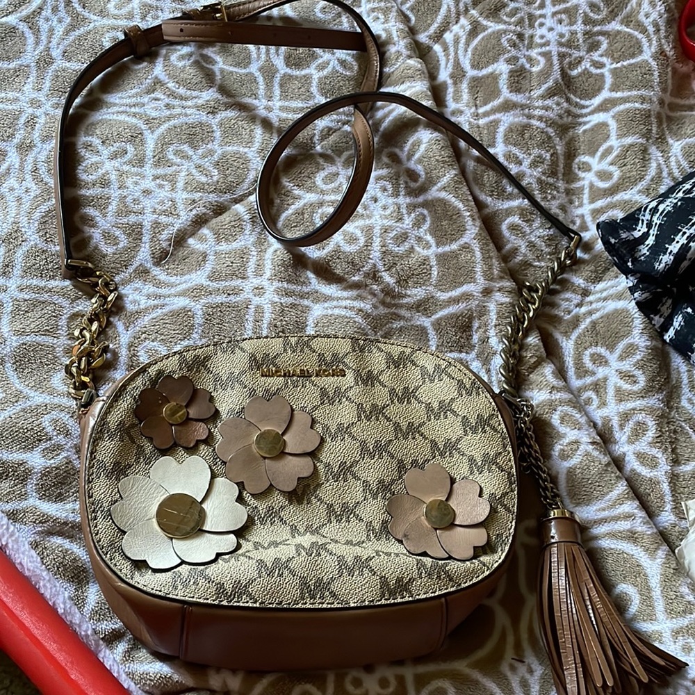 MK purse
